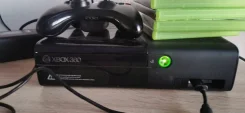 Microsoft Xbox 360 E ����