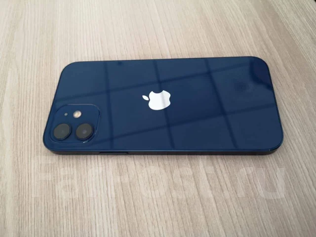 Apple iPhone 12. �/�, 128 ��, �����, 3G, 4G LTE, NFC ����