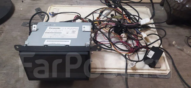Panasonic CN-LR700D ����