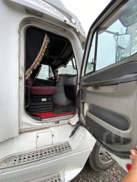Freightliner Columbia ����