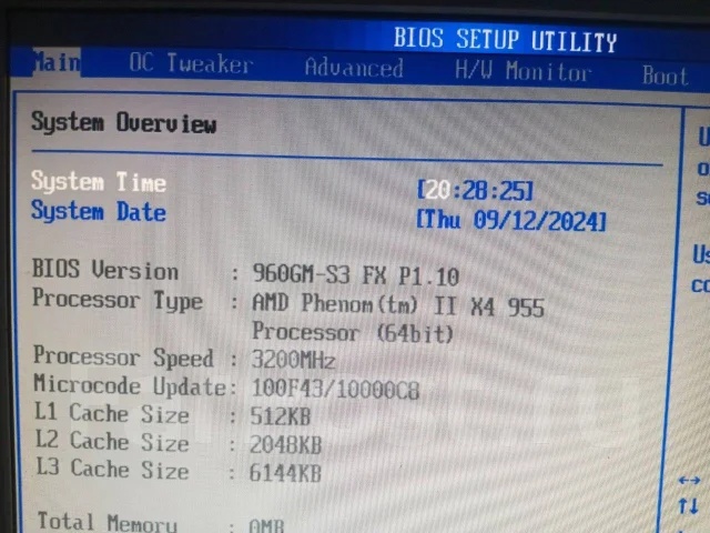 AMD Phenom II X4 955 ����