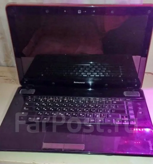Lenovo IdeaPad Y560. 15.6", 2����, ��� 8 ��, ���� 500���, WiFi: 1, Bluetooth: 1, ����������� �� 1��. ����