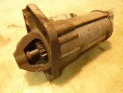 ������� Renault Scenic 482269 233007224R ����