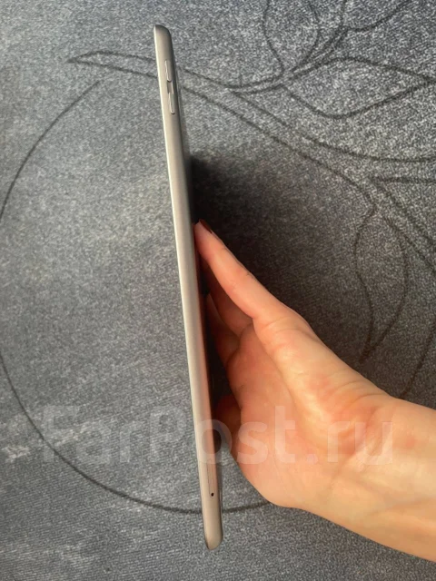 Apple iPad 6. ������ 128 �� ����