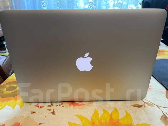 Apple MacBook Air 13 2014 Early. 13", 1,4����, ��� 4 ��, ���� 256���, WiFi: 1, Bluetooth: 1, ����������� �� 6��. ����