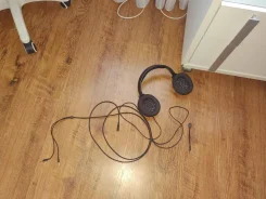 SteelSeries Arctis 1 ����