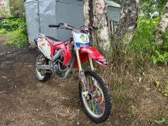 Honda CRF 250R. 250����. ��., ��������, ���, � �������� ����