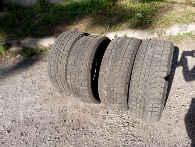 Bridgestone Blizzak WS-60. �����������, 2008 ���, �/�, ����� 35 % ����