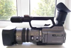 Sony. ����� 4-� ��, � ���������� ����