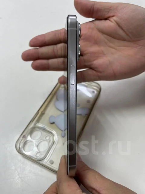 Apple iPhone 15 Pro Max. �/�, 256 ��, �����, 4G LTE, NFC ����