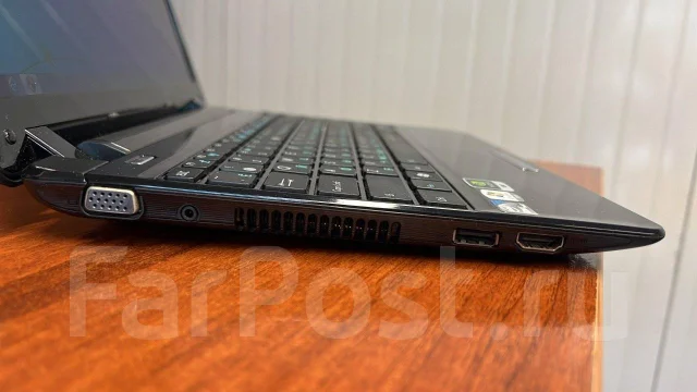 Asus Eee PC 1201N. 12", 1,6����, ��� 2048 ��, ���� 250���, WiFi: 1, Bluetooth: 1 ����