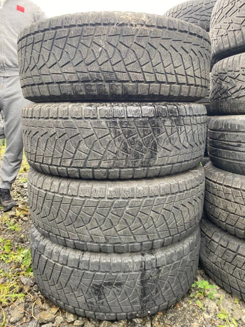 Bridgestone Blizzak DM-Z3. ������, ��� �����, �/�, ����� 50 % ����