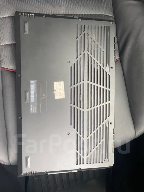 Gigabyte Aorus 17. 17.3", 2,3����, ��� 32 ��, ���� 512���, WiFi: 1, Bluetooth: 1, ����������� �� 4��. ����