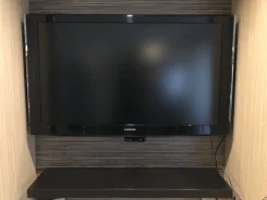 Samsung LE46M87BD. LCD (��) ����