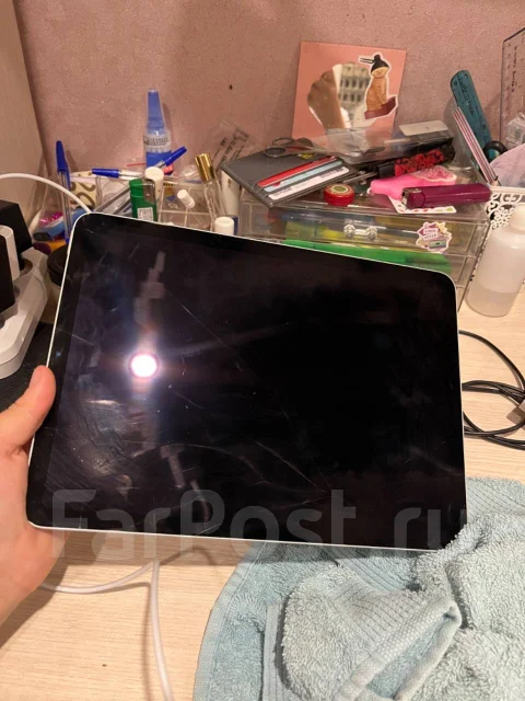 Apple iPad Air 4. ������ 64 �� ����
