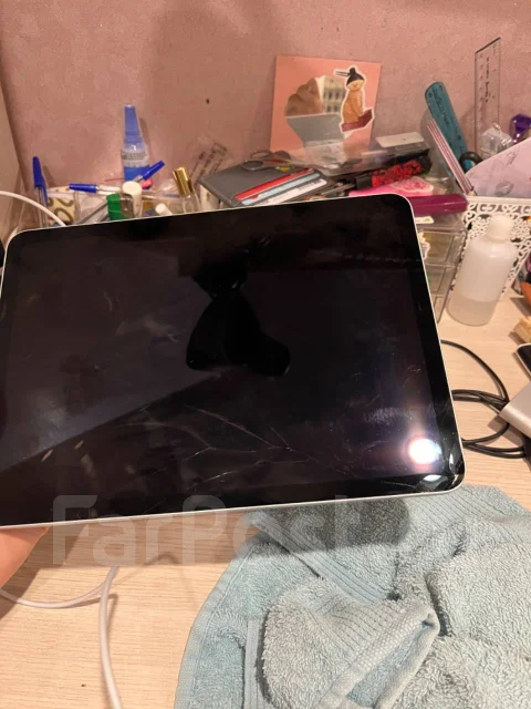 Apple iPad Air 4. ������ 64 �� ����