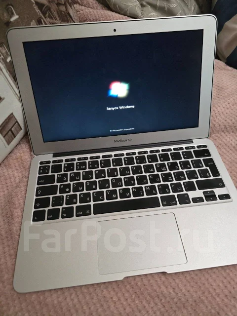 Apple MacBook Air 11 2011 Mid. 11", 1,8����, ��� 4 ��, ���� 128���, WiFi: 1, Bluetooth: 1, ����������� �� 6��. ����