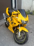 Honda VTR 1000F. 1 000����. ��., ��������, ���, � �������� ����