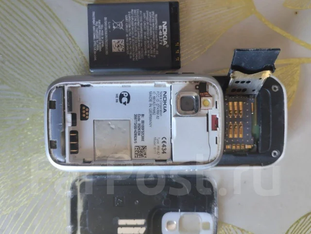 Nokia 6111. �/�, ������, ��������� ����
