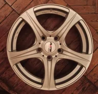 Platin. 6.5x16", 5x114.3, ET38, �� 67,1���. ����