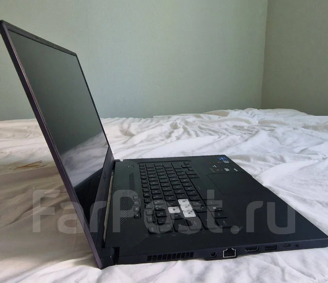 Asus TUF Dash F15. 15.6", ��� 16 ��, ���� 512���, WiFi: 1, Bluetooth: 1, ����������� �� 4��. ����