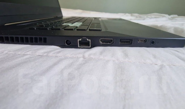 Asus TUF Dash F15. 15.6", ��� 16 ��, ���� 512���, WiFi: 1, Bluetooth: 1, ����������� �� 4��. ����