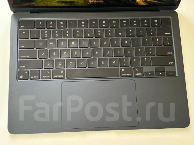 Apple MacBook. 13.6", ��� 8 ��, ���� 256���, WiFi: 1, Bluetooth: 1 ����