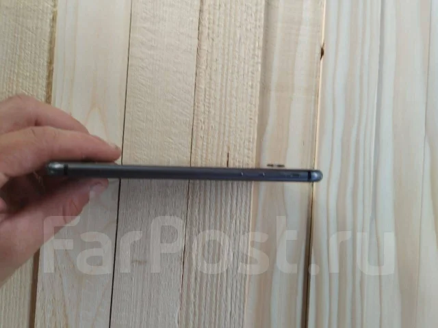 Apple iPhone 8 Plus. �/�, 64 ��, �����������, �����, 3G, 4G LTE, NFC ����