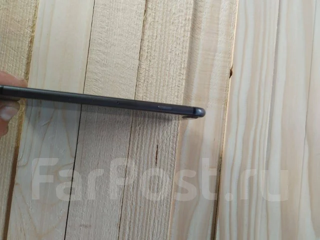 Apple iPhone 8 Plus. �/�, 64 ��, �����������, �����, 3G, 4G LTE, NFC ����