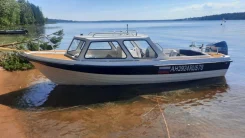 Bella. 2024 ���, ����� 5,3��., ��������� ���������, 40��.�., ������ ����