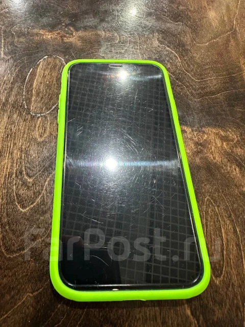 Apple iPhone 11. �/�, 64 ��, ������, 4G LTE, NFC ����