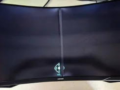 Samsung. 32", ���������� �� (LCD, LED, QLED) ����