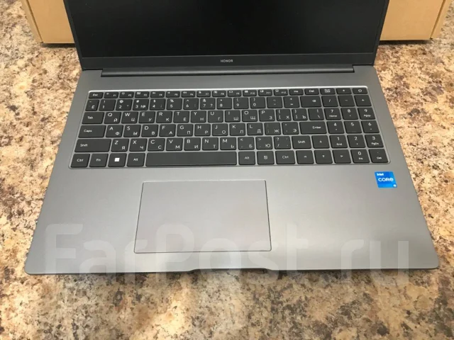 Honor MagicBook X 16. 16", 2����, ���� 512���, WiFi: 1, Bluetooth: 1 ����