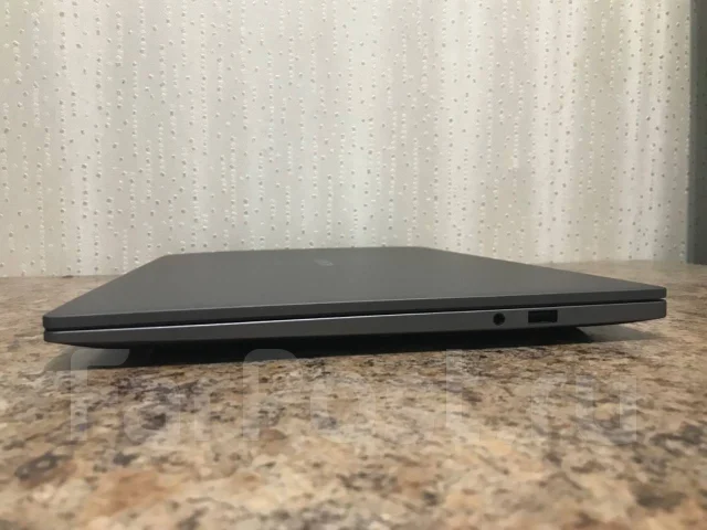 Honor MagicBook X 16. 16", 2����, ���� 512���, WiFi: 1, Bluetooth: 1 ����