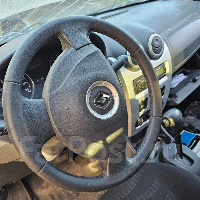 Renault Sandero Stepway. BS1Y, K4M ����