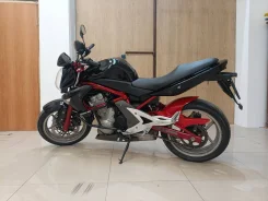 Kawasaki ER-6. 650����. ��., ��������, ���, � �������� ����