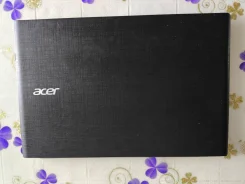 Acer Aspire E5. 17.3", 2,0����, ��� 6 ��, ���� 1 000���, WiFi, Bluetooth, ����������� �� 2��. ����
