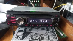 Sony CDX-GT40U ����