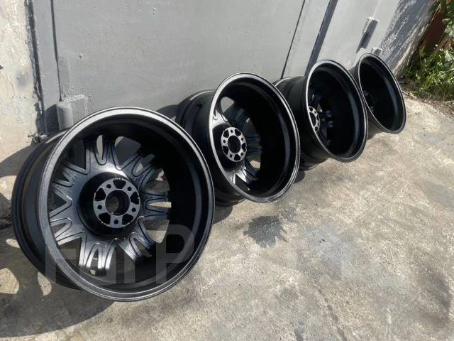 Riverside. 8.0/9.0x19", 5x114.3, ET35/40 ����