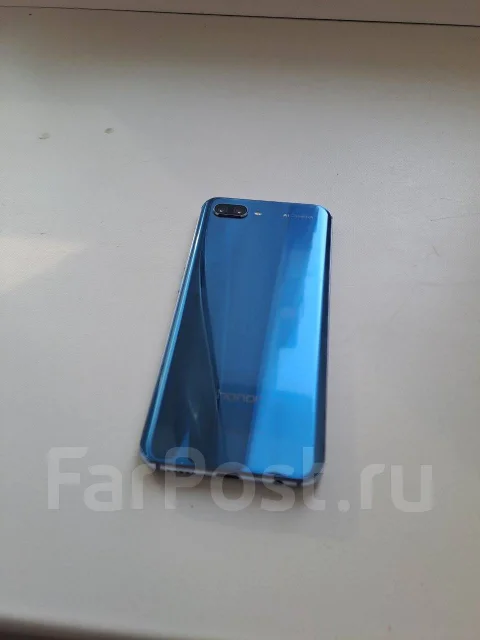 Honor 10. �/�, 64 ��, �����, 3G, 4G LTE, Dual-SIM ����