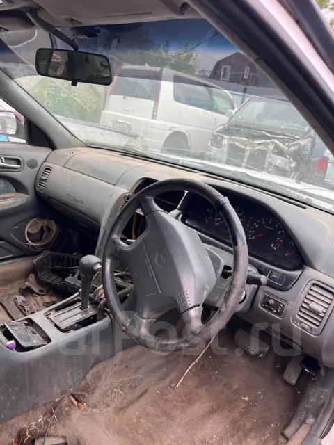 Nissan Cefiro. VQ20 ����
