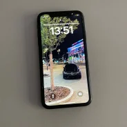 Apple iPhone Xr. �/�, 64 ��, ������, 3G, 4G LTE, NFC ����