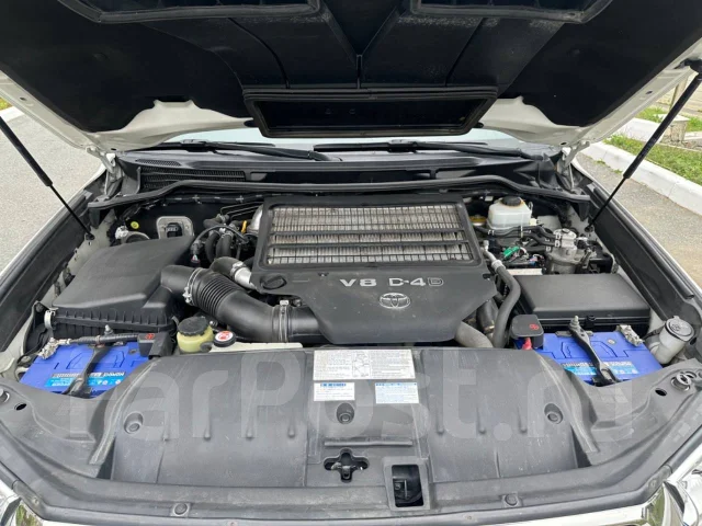 Toyota Land Cruiser. �������, 4wd, 4.5 (249��.�.), ������, 155 373����. �� ����