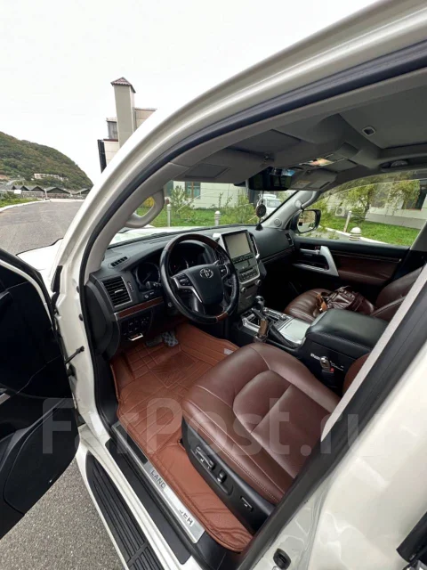 Toyota Land Cruiser. �������, 4wd, 4.5 (249��.�.), ������, 155 373����. �� ����