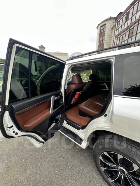Toyota Land Cruiser. �������, 4wd, 4.5 (249��.�.), ������, 155 373����. �� ����