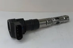 ������� ��������� Audi A6/S6 (4.2) (0406)/A4 (4.2) (0408)/A8 (3.7)(4.2) (0210)/Volkswagen Touareg (4.2) (0206)/Phaeton (0316)/ Ossca 077905115M ����