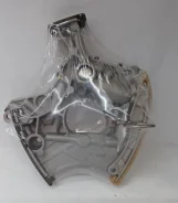 ���������� ���� ��� RH AUDI A4A6A8 2.4 3.2 (20052008) R Ossca 06E109218H ����