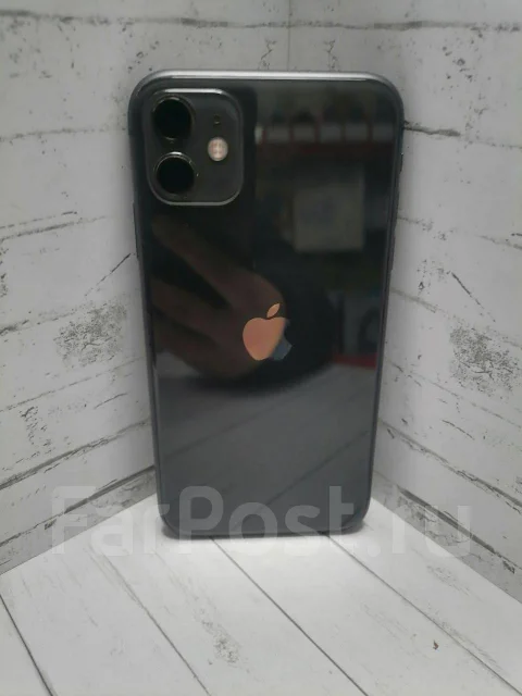 Apple iPhone 11. �/�, 64 ��, ������, 4G LTE ����
