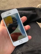 Apple iPhone SE. �/�, 64 ��, �����, 4G LTE, NFC ����