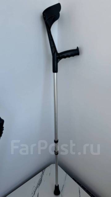 Костыль локтевой (трость), б/у, в наличии. Цена: 1 000₽ во Владивостоке